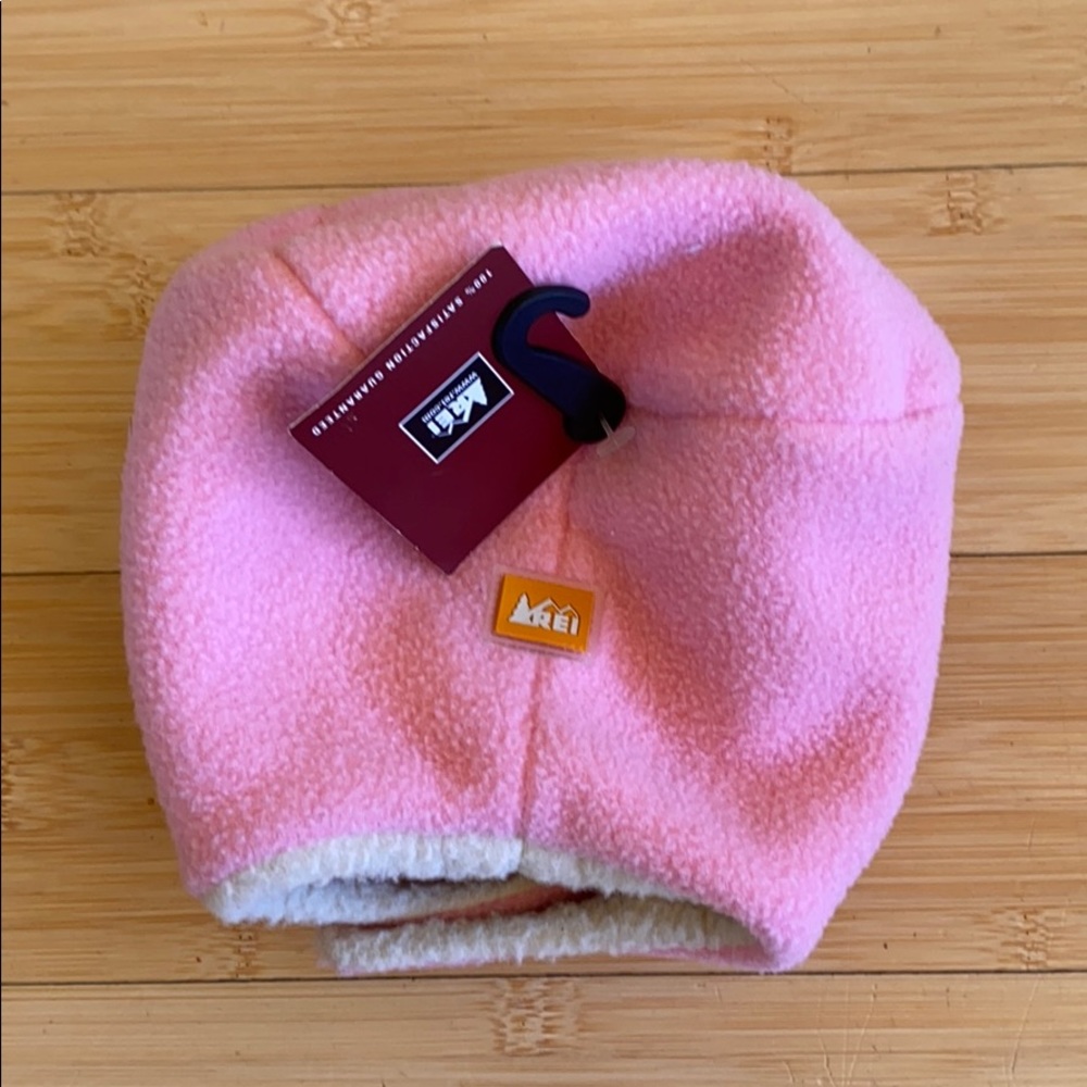 🌸Winter hat - Picture 2 of 3